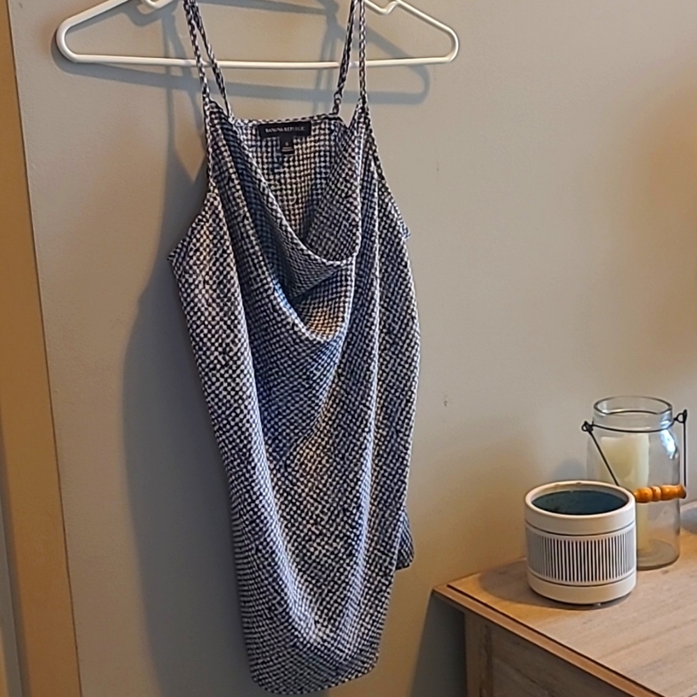 Banana Republic blue/gray and white spaghetti straps tank, 100% polyester.